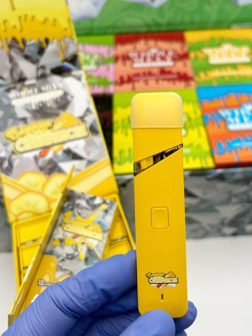 Banana Creamsicle Whole Melts Disposable – Hybrid - Official Whole Melt Extracts